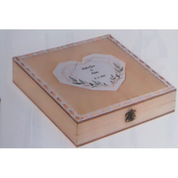 Ξύλινη στεφανοθήκη