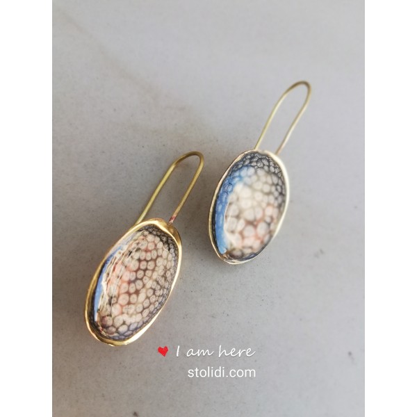 Σκουλαρίκια σε γκρι με χρυσό