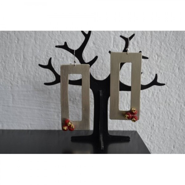 Σκουλαρίκια από αλπακά!