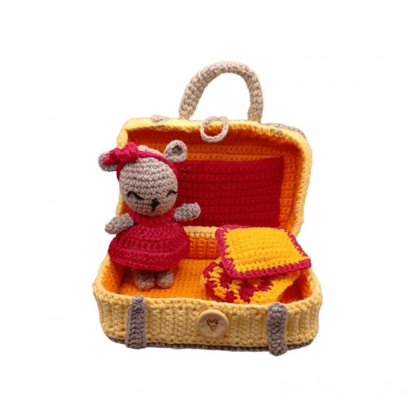 Χειροποίητο βαλιτσάκι - κρεβάτι με αρκουδάκι 15cm X 11cm