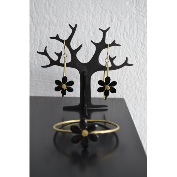 Κρίκοι και χειροπέδα