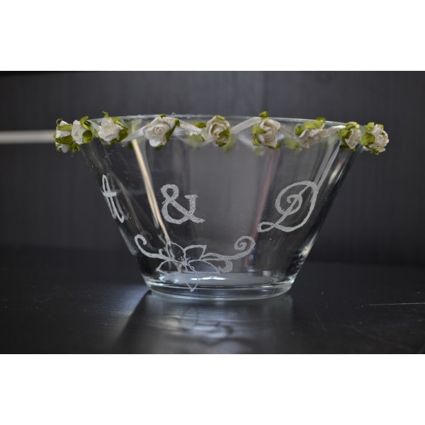 Μπολ με χάραξη